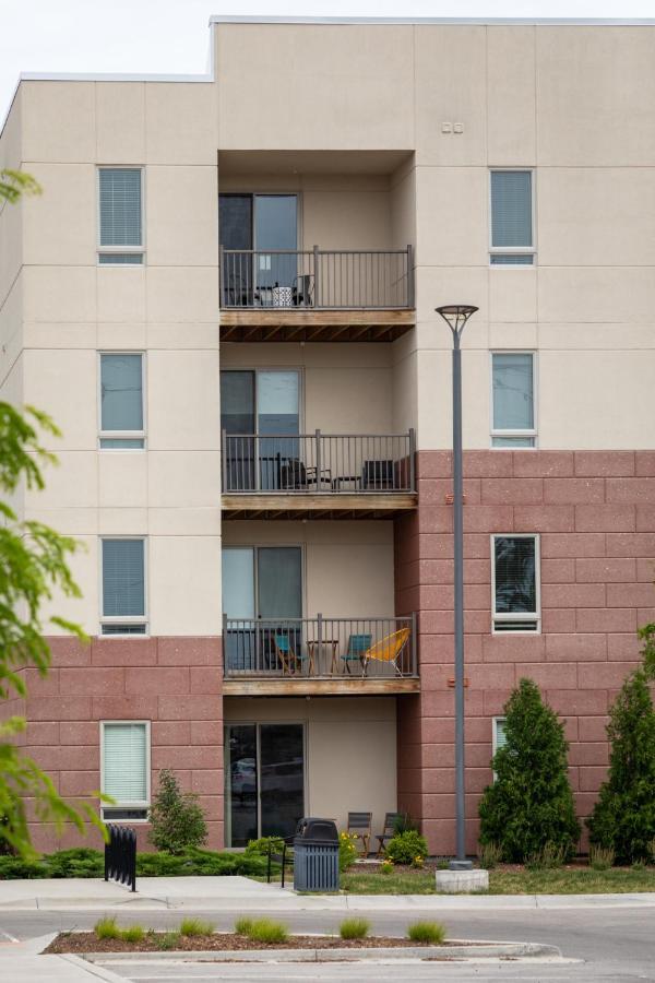 New Happy Trail 2Br Condo Close To Downtown Traverse City Eksteriør billede