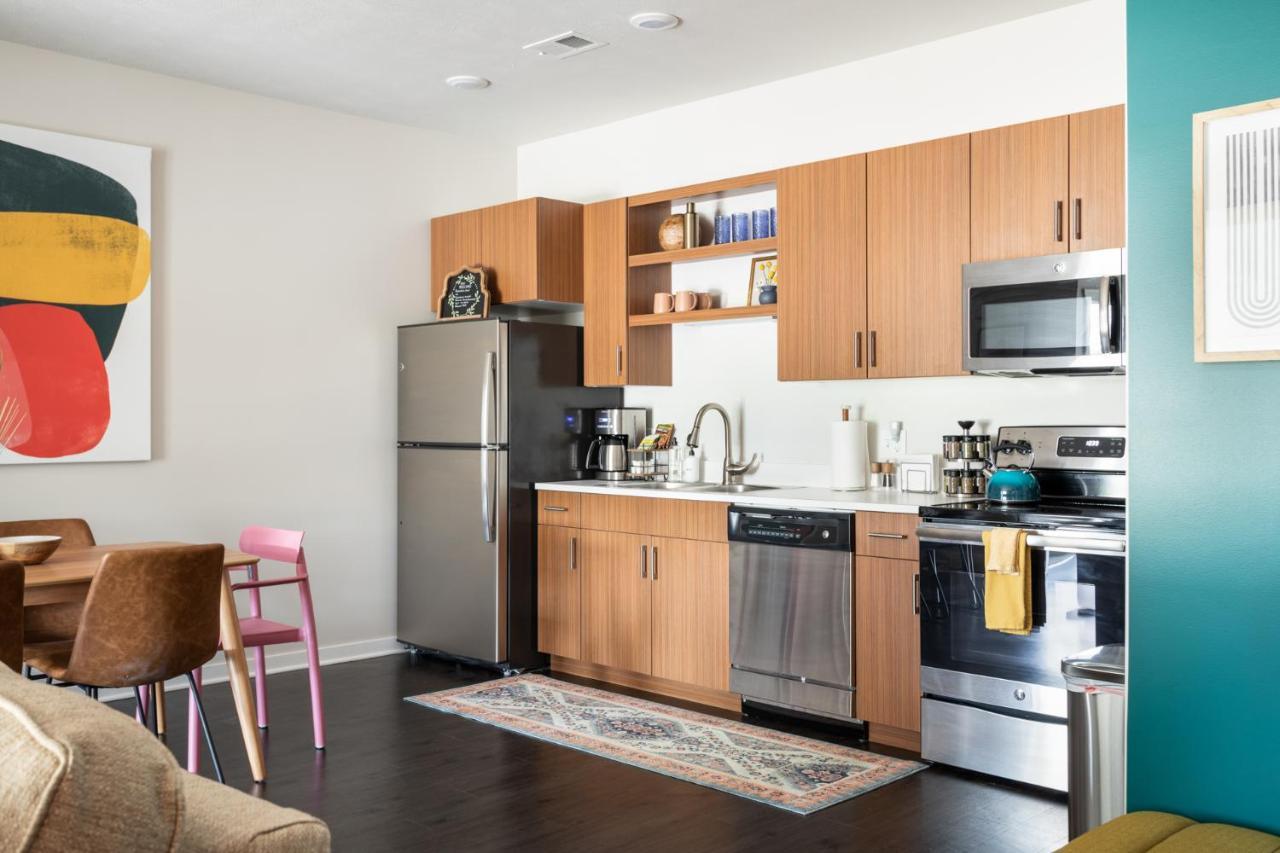 New Happy Trail 2Br Condo Close To Downtown Traverse City Eksteriør billede